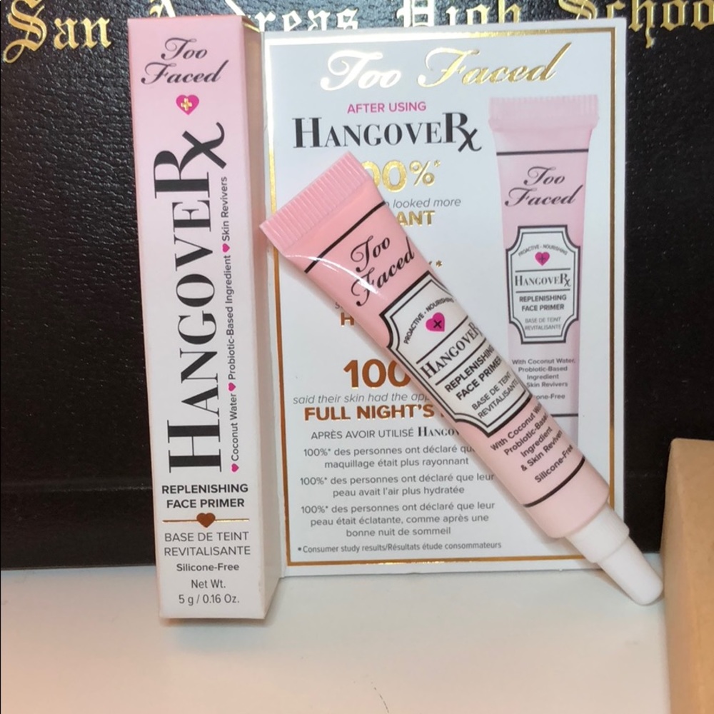 Primer mini size from too faced